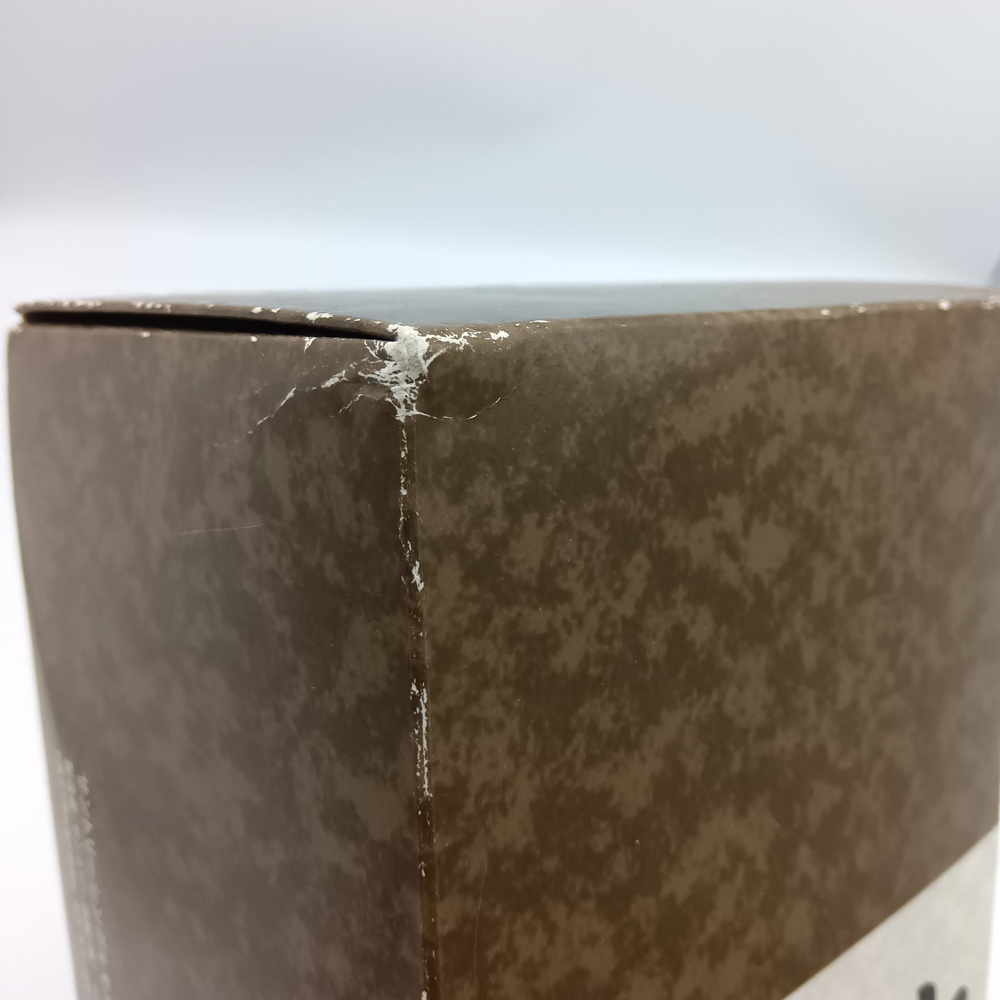 サントリー シングルモルト ウイスキー 山崎 10年 ホワイトラベル 40% 700ml 箱付き (4)