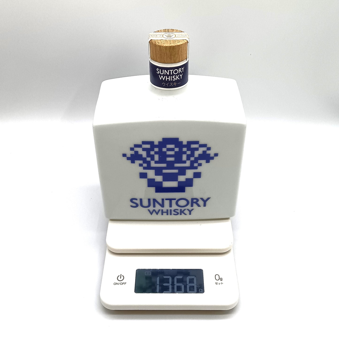 サントリー ウイスキー 17年 平成二年 佐治敬三会長就任記念 陶器ボトル 43% 700ml 箱付き