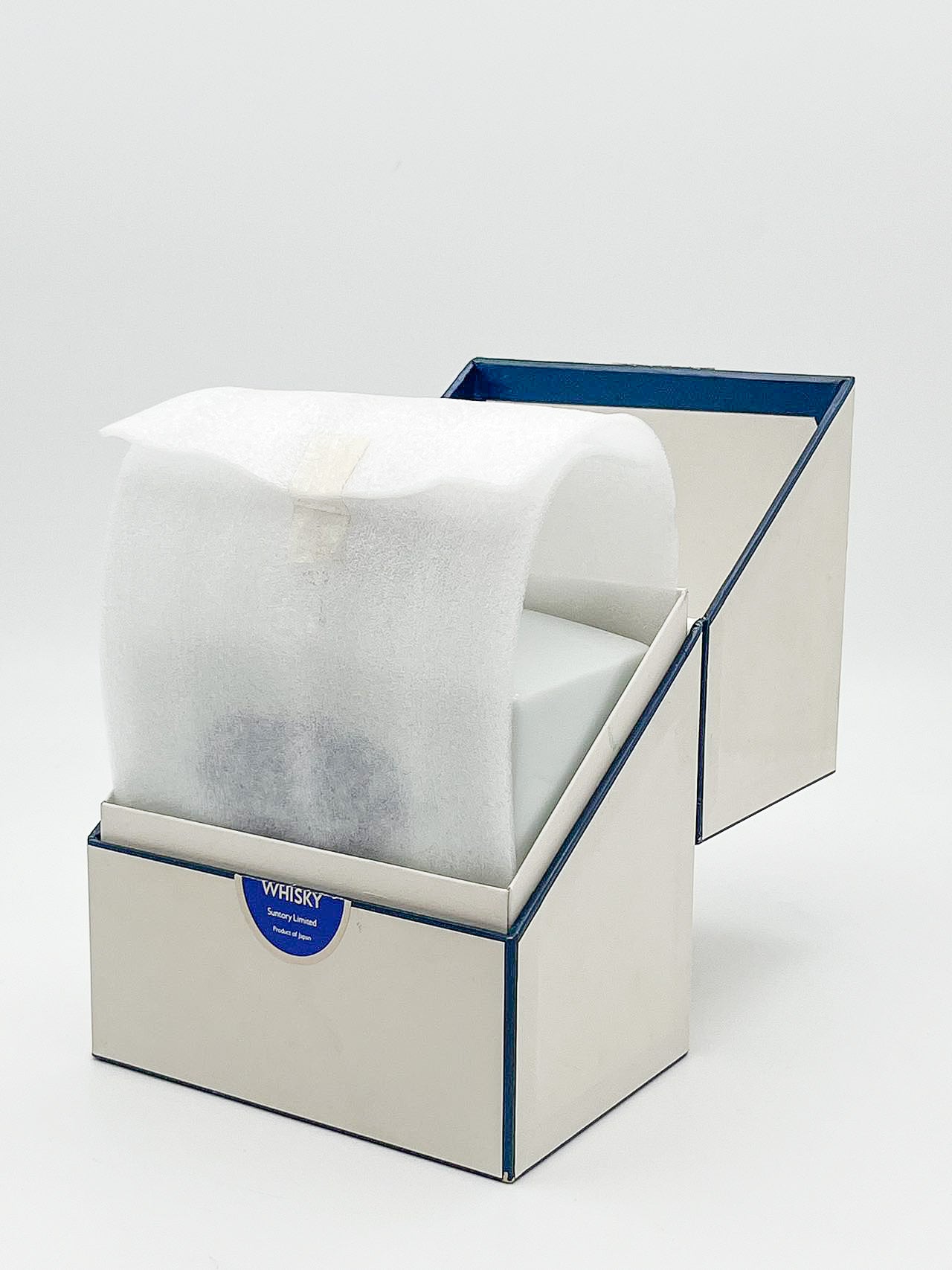 サントリー ウイスキー 17年 平成二年 佐治敬三会長就任記念 陶器ボトル 43% 700ml 箱付き