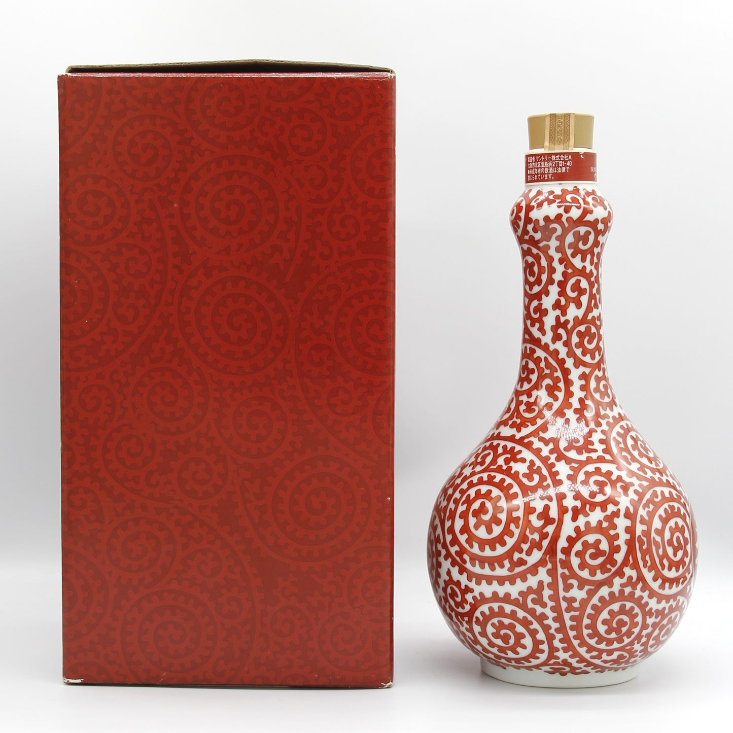 サントリー ピュアモルト ウイスキー 山崎12年 有田焼 赤絵蛸唐草 寿 紋柑子口瓶 陶器ボトル 43% 600ml 箱付き