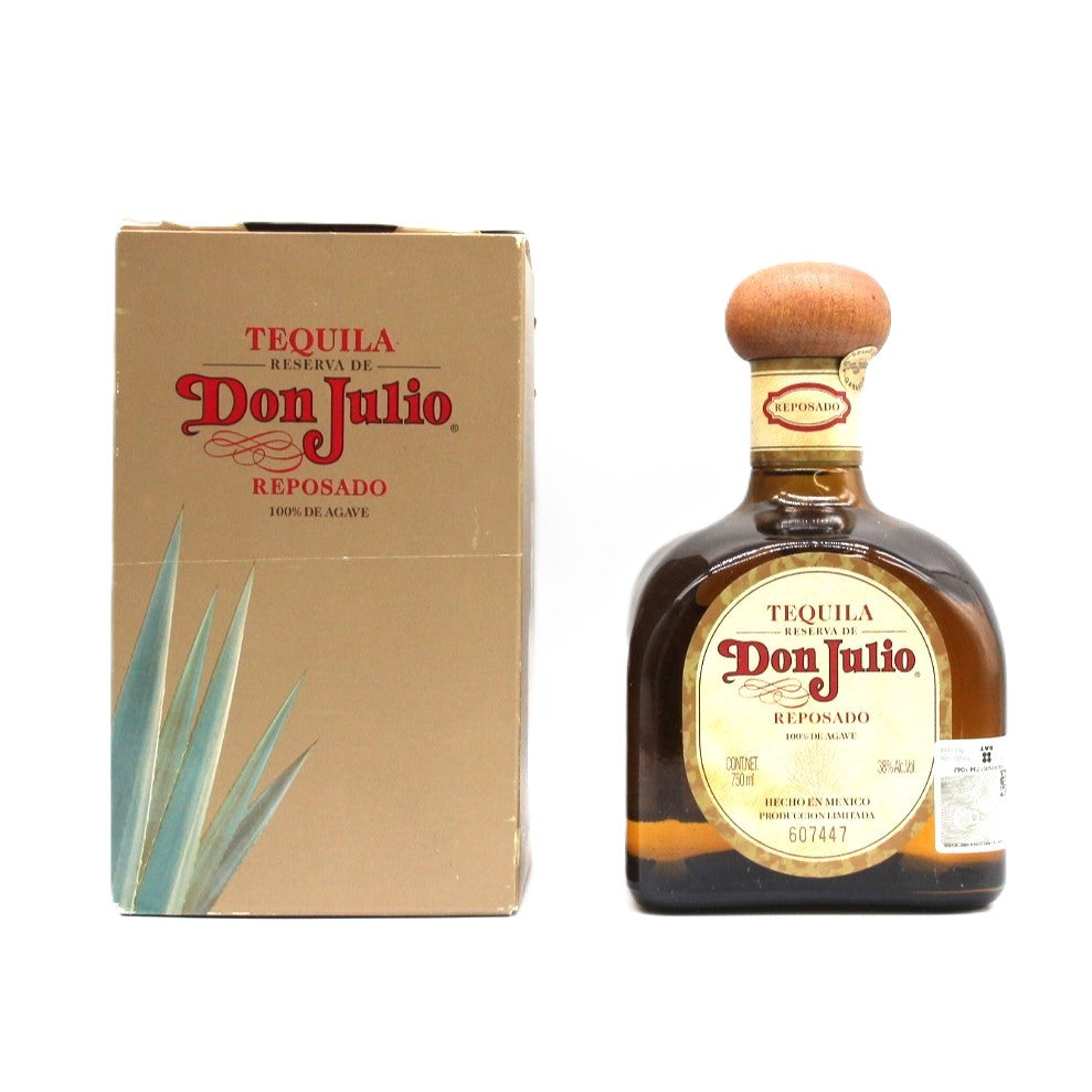 Don Julio 70 テキーラ 750ml 限定版　メキシコ DonJulio70 70周年記念ボトル メキシコ テキーラの通販 by