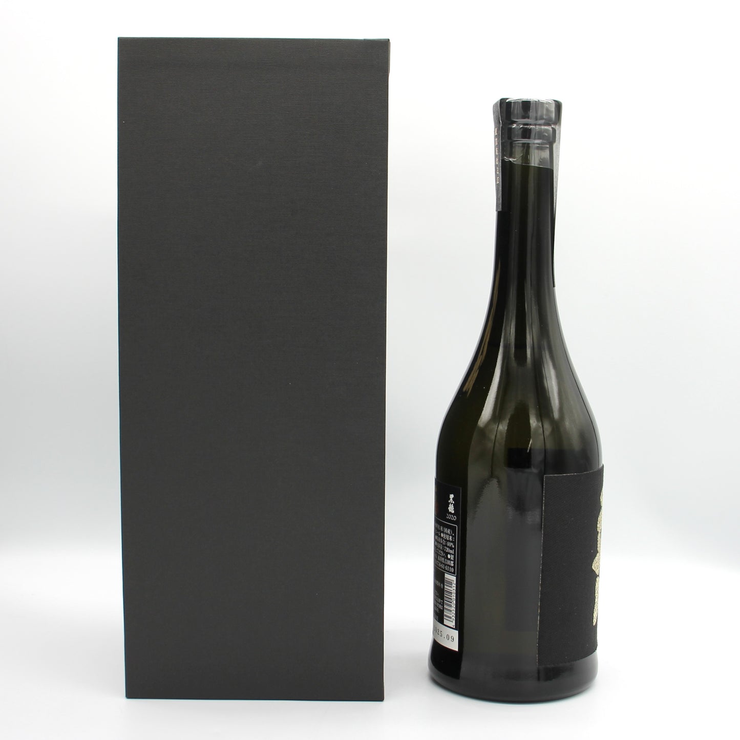 黒龍酒造 黒龍 龍 2020 五十周年記念酒 日本酒 大吟醸酒 16.5％ 720ml 箱付き（2025年9月製造）