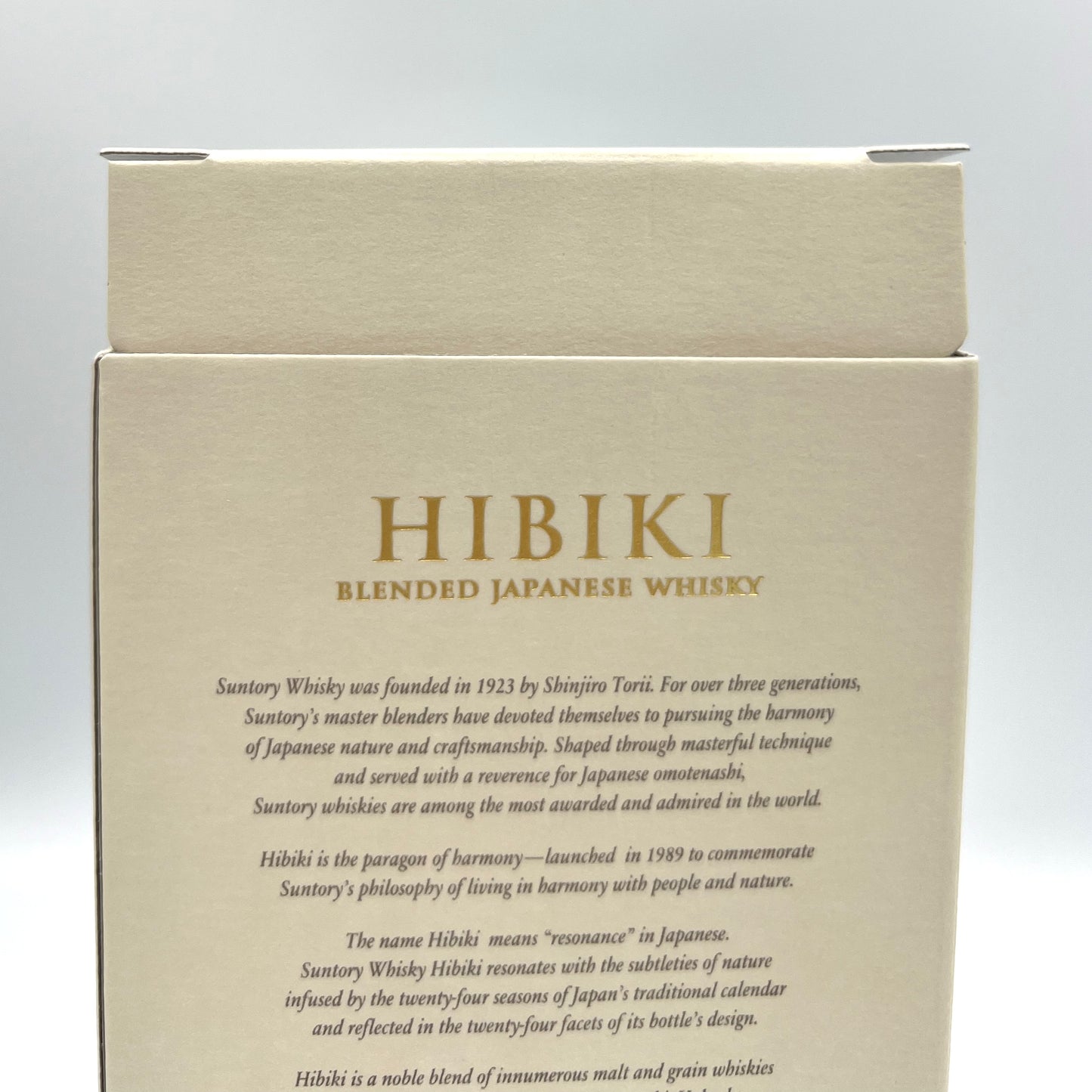 サントリー ウイスキー 響12年 意匠ボトル Travel Exclusive ブレンデッド ジャパニーズ ウイスキー 43% 700ml 箱付き