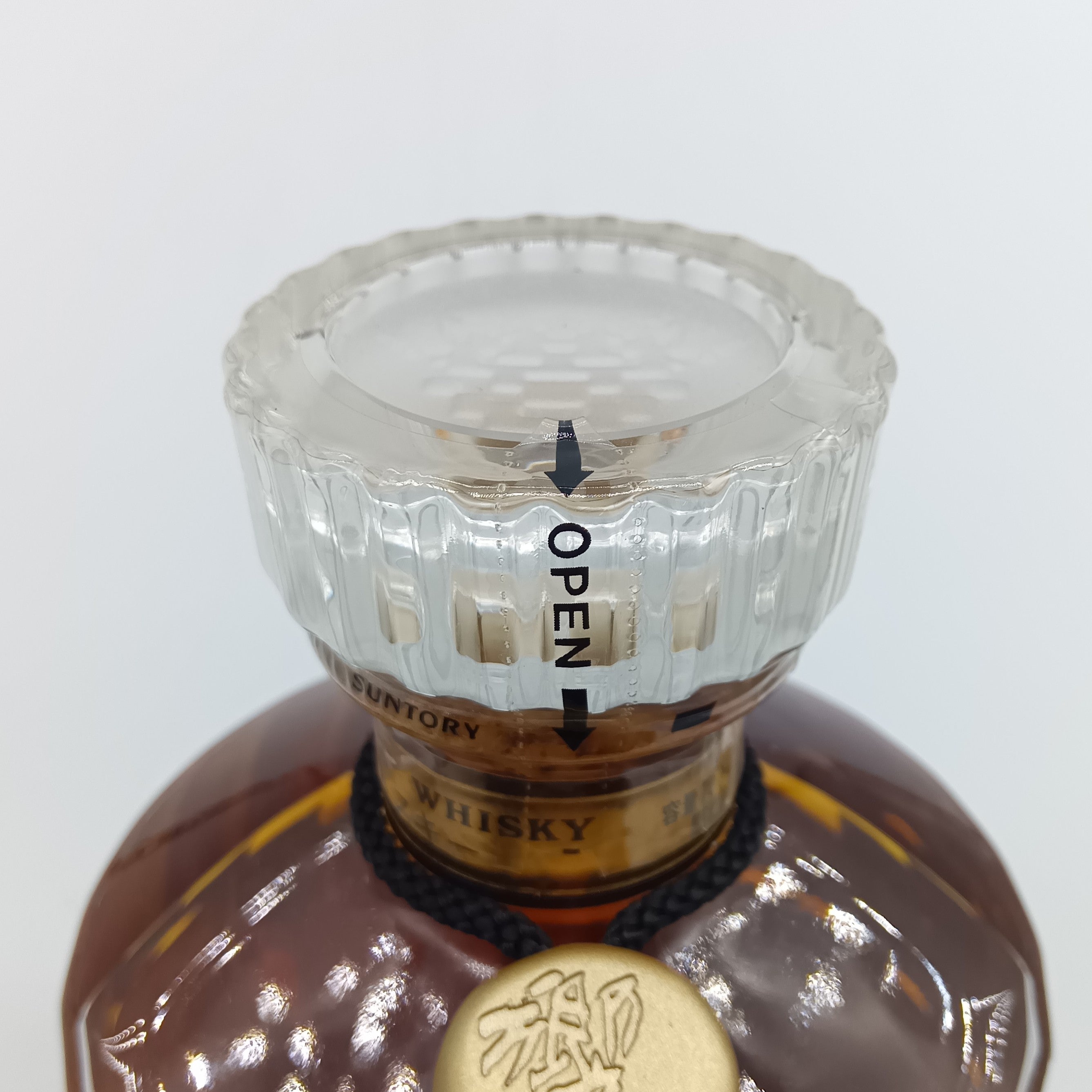 サントリー 響 旧ボトル クリアキャップ 700ml 40% SHN01 サントリー 響 旧ボトル クリアキャップ 700ml 40% SHN01