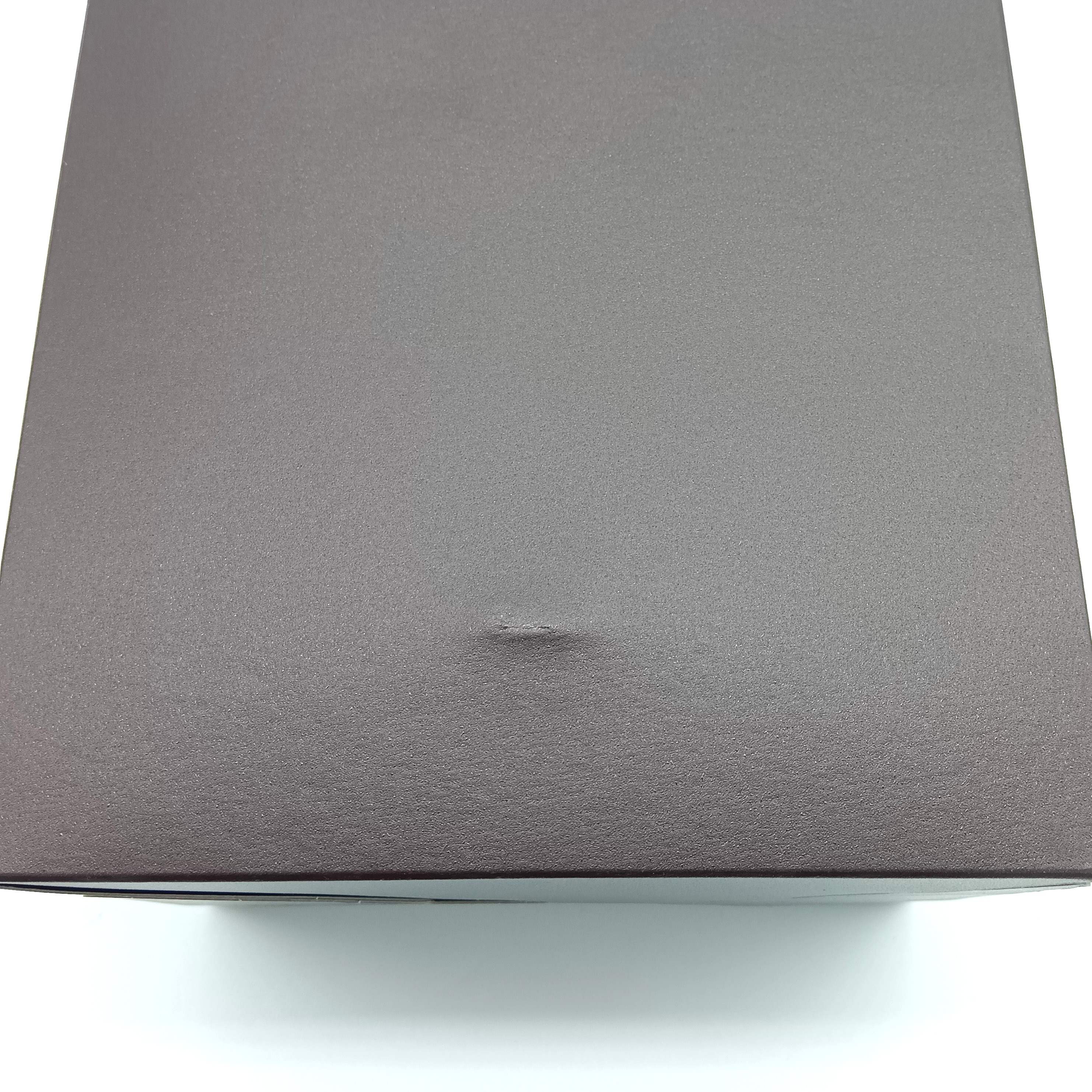 【新品未使用品】響　マスターズセレクトリミテッドエディション700ml Amazon.co.jp: サントリー響 マスターズセレクト 意匠ボトル 700ml 43