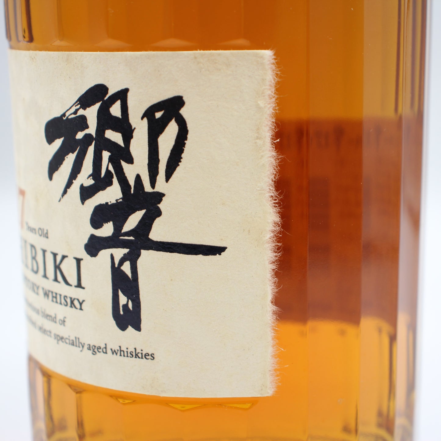サントリー ウイスキー 響17年 ジャパニーズ ブレンデッド ウイスキー 43% 700ml 箱無し