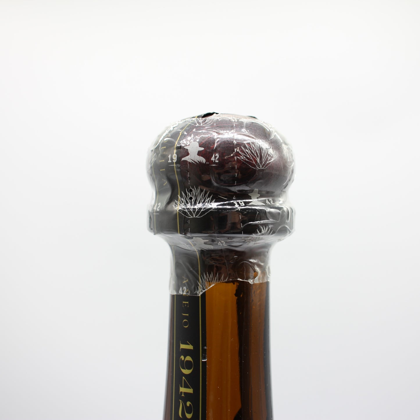 Don Julio Tequila Añejo 1942 ドン フリオ テキーラ アネホ スピリッツ 38% 750ml 箱無し