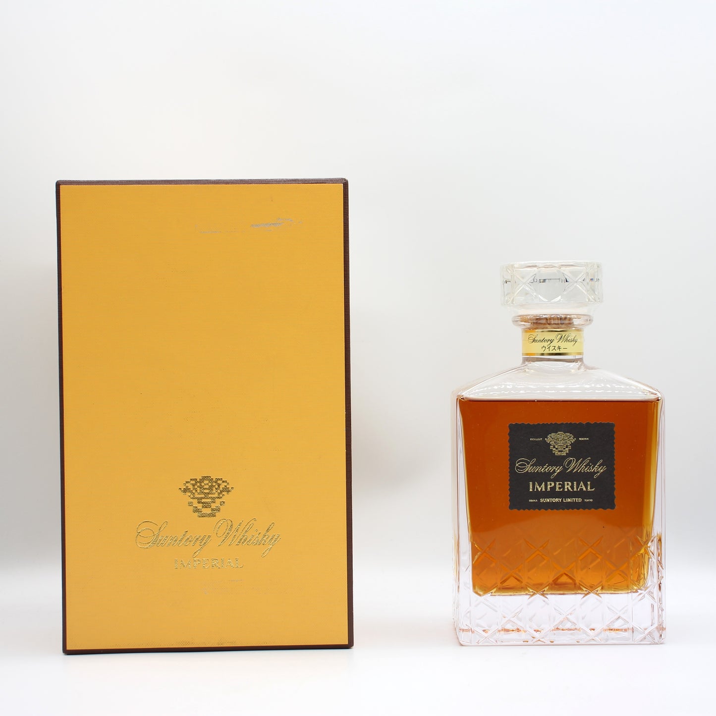 サントリー インペリアル カガミクリスタル SUNTORY IMPERIAL ウイスキー 43% 600ml 箱付き