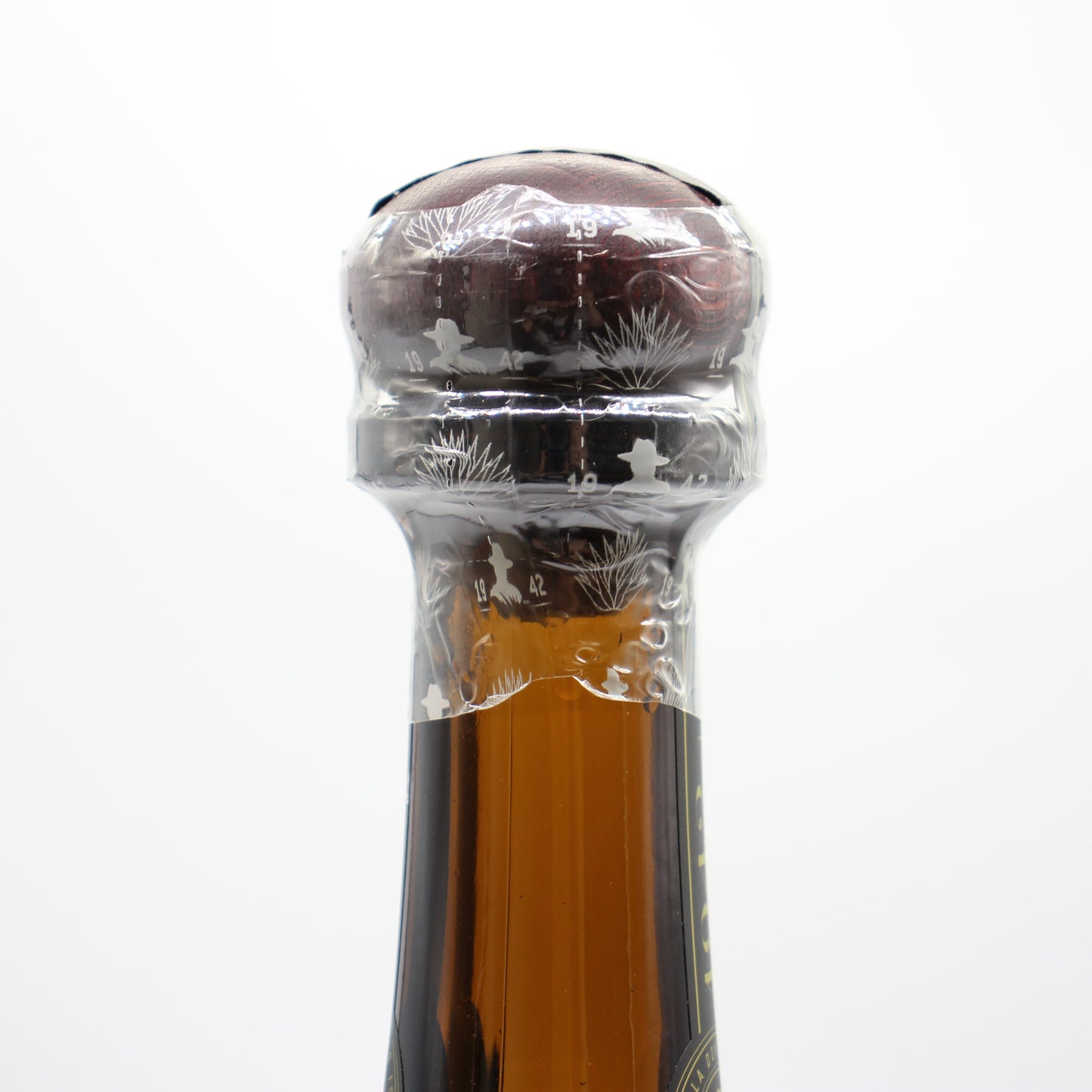 Don Julio Tequila Añejo 1942 ドン フリオ テキーラ アネホ スピリッツ 38% 750ml 箱無し