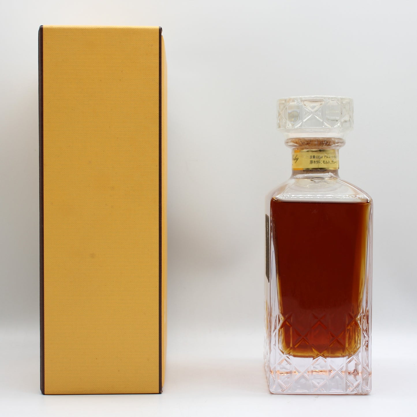 サントリー インペリアル カガミクリスタル SUNTORY IMPERIAL ウイスキー 43% 600ml 箱付き ※カード無し