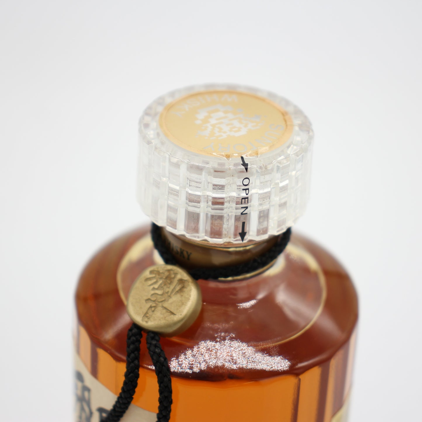 サントリー ウイスキー 響 金花 裏ゴールドラベル ミニボトル 43% 180ml 箱無し