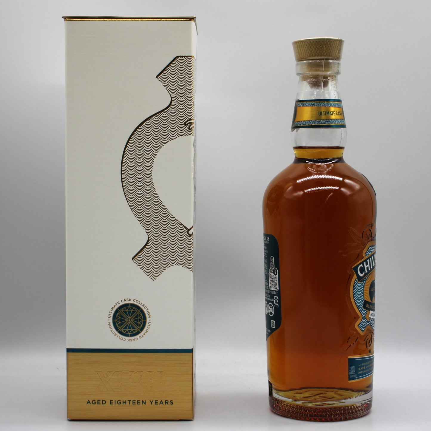 シーバスリーガル 18年 ミズナラカスク フィニッシュ CHIVAS REGAL 18 MIZUNARA CASK FINISH ブレンデッド スコッチ ウイスキー 43% 700ml 箱付き