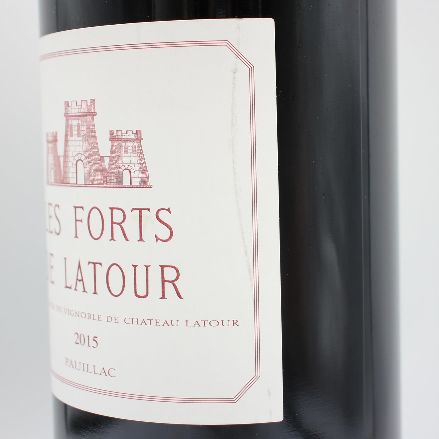 シャトー ラトゥール レ フォール ド ラトゥール 2015 赤ワイン 13% 1500ml 箱無し (Chateau Latour Les Forts de Latour 2015)