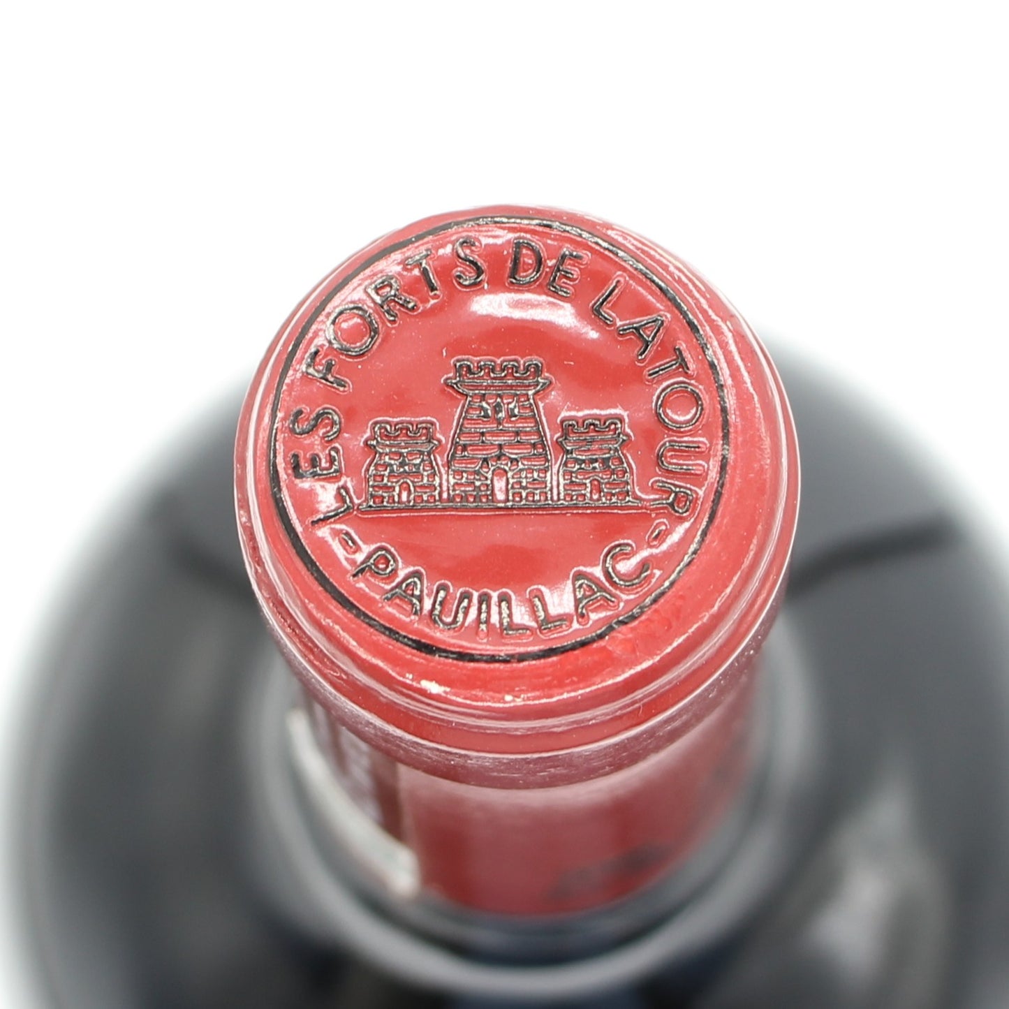シャトー ラトゥール レ フォール ド ラトゥール 2015 赤ワイン 13% 1500ml 箱無し (Chateau Latour Les Forts de Latour 2015)