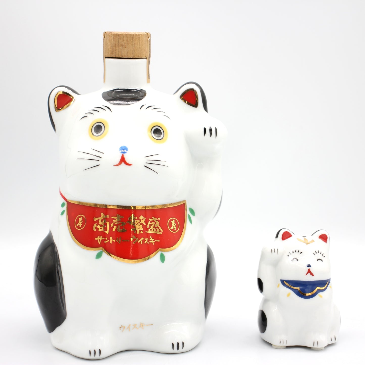 サントリー ピュアモルトウイスキー山崎 商売繁盛 招き猫型陶器ボトル 43% 600ml 箱無し