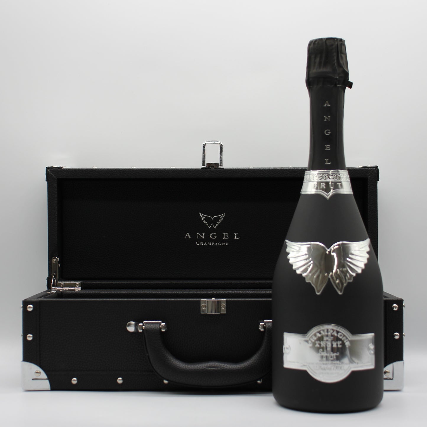 エンジェル シャンパーニュ NV ブリュット ブラック シャンパン 12.5% 750ml 箱付き (ANGEL CHAMPAGNE NV Brut Black)