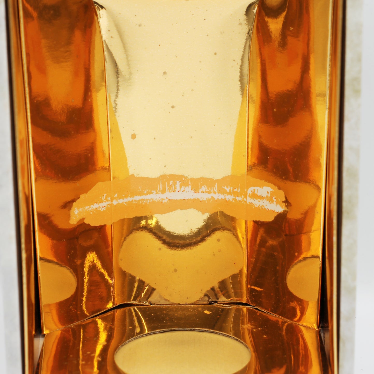ニッカ ウイスキー 鶴 陶器ボトル 43％ 700ml 箱付き