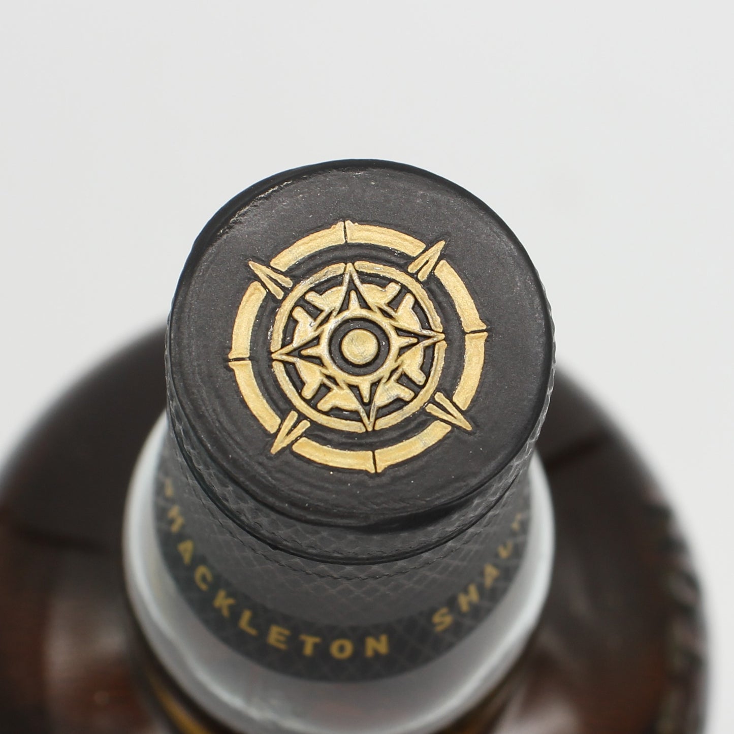 SHACKLETON シャクルトン ブレンデッドモルト スコッチ ウイスキー 40％ 700ml 箱付き ※箱難有