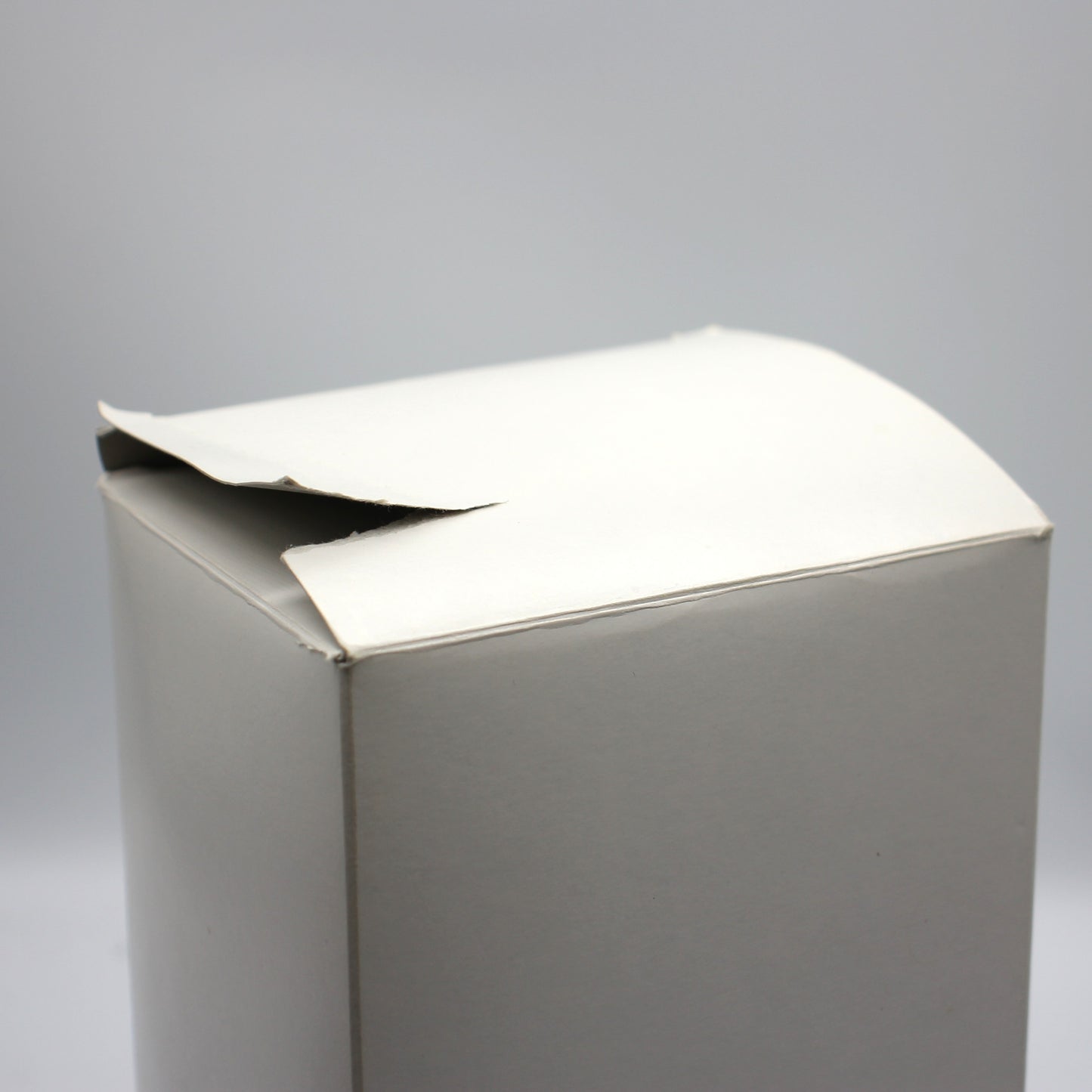 サントリー ウイスキー 響12年 43% 700ml ギフトボックス付き（3）※難有