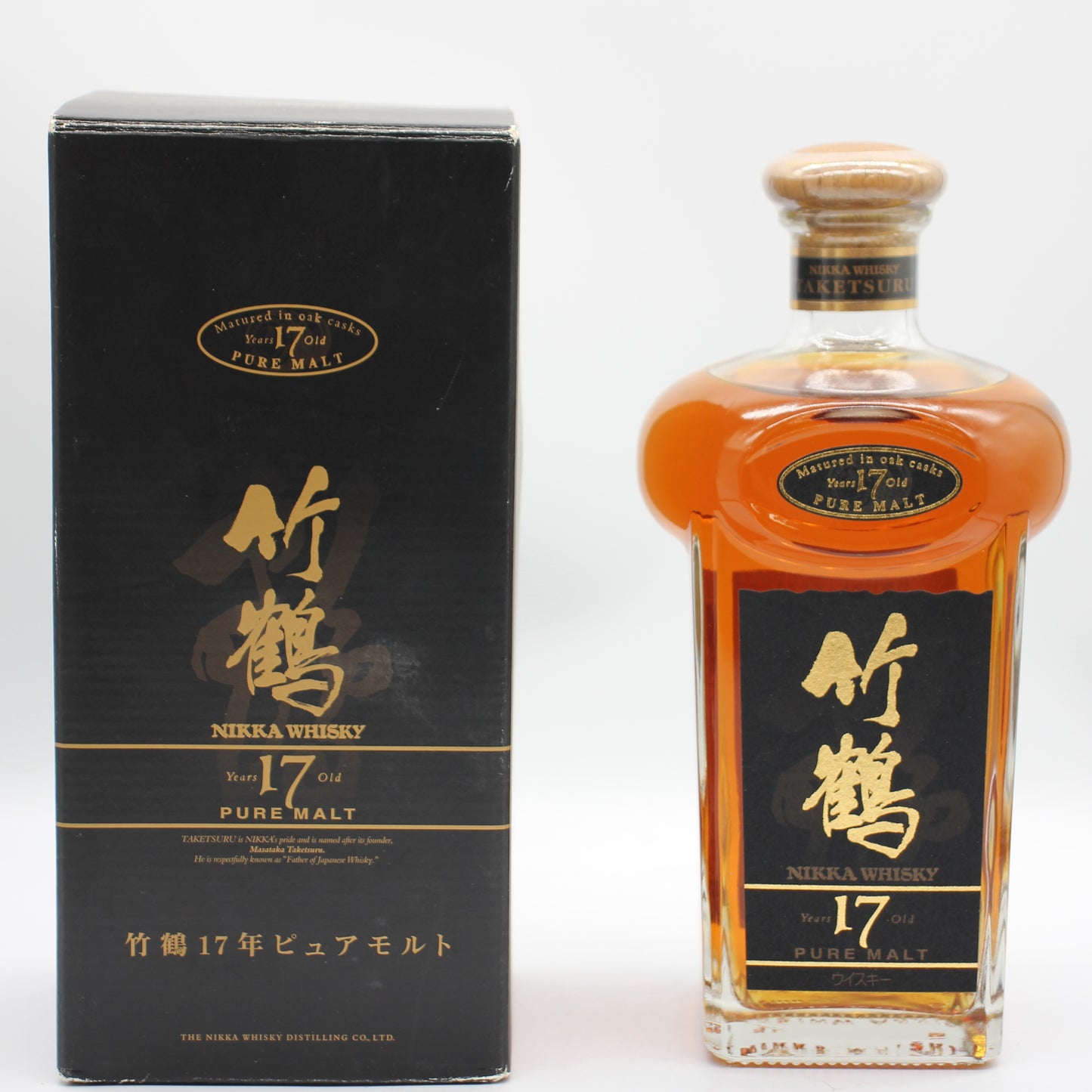 ニッカ ウイスキー 竹鶴17年 ピュアモルト 角瓶 43% 700ml 箱付き (1)