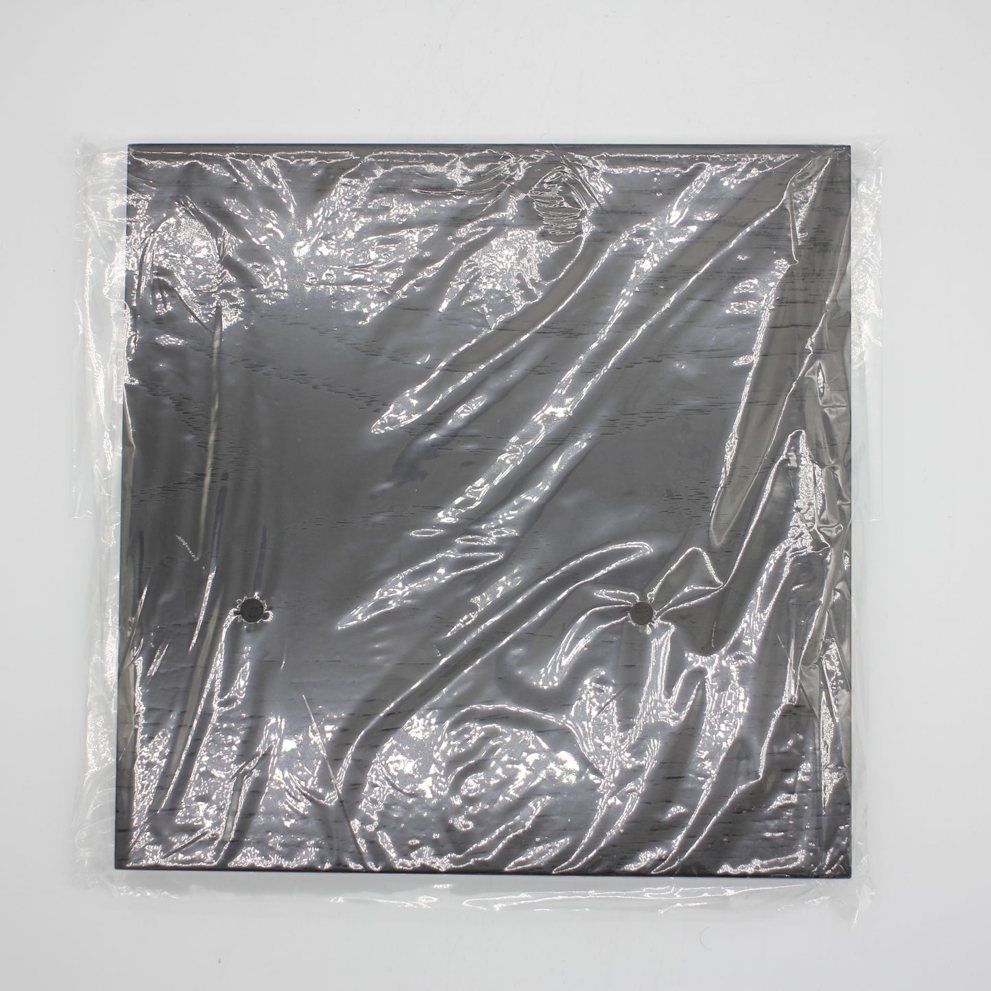 サントリー ブレンデッドジャパニーズウイスキー 2025〈色絵雪花薄墨墨はじき四季花文洋酒瓶〉 十四代今泉今右衛門作 43% 700ml 箱付き